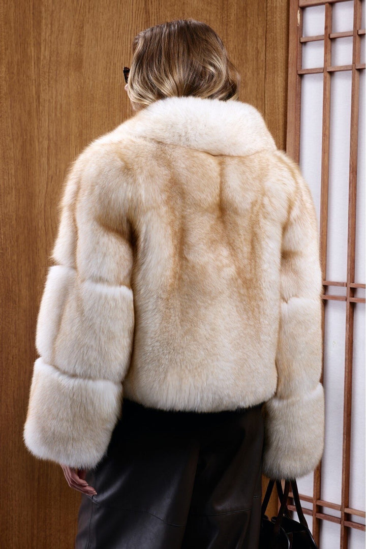 LIMITIERTE AUFLAGE Kate Fox Pelz