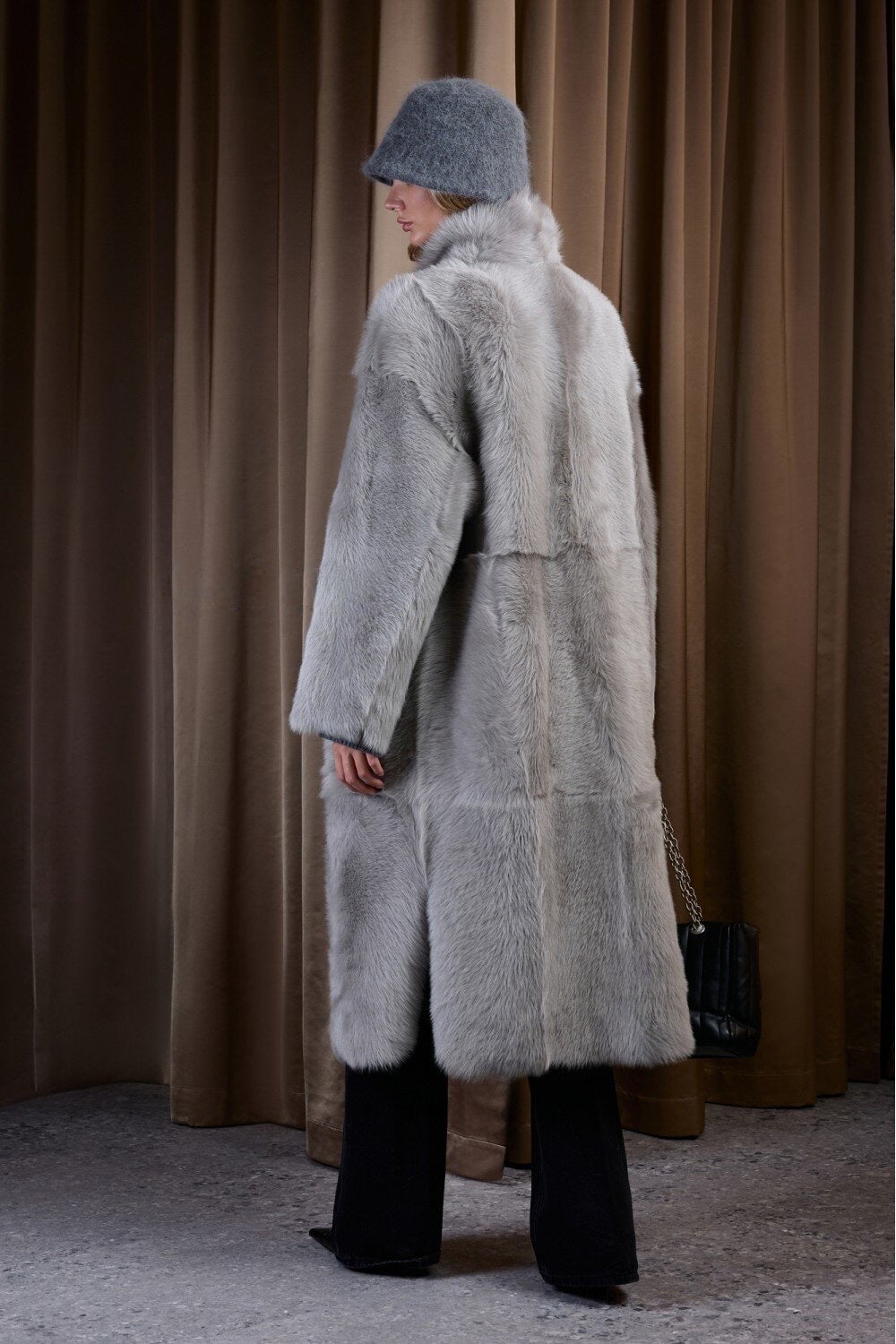 LIMITIERTE AUFLAGE Betty Shearling Mantel