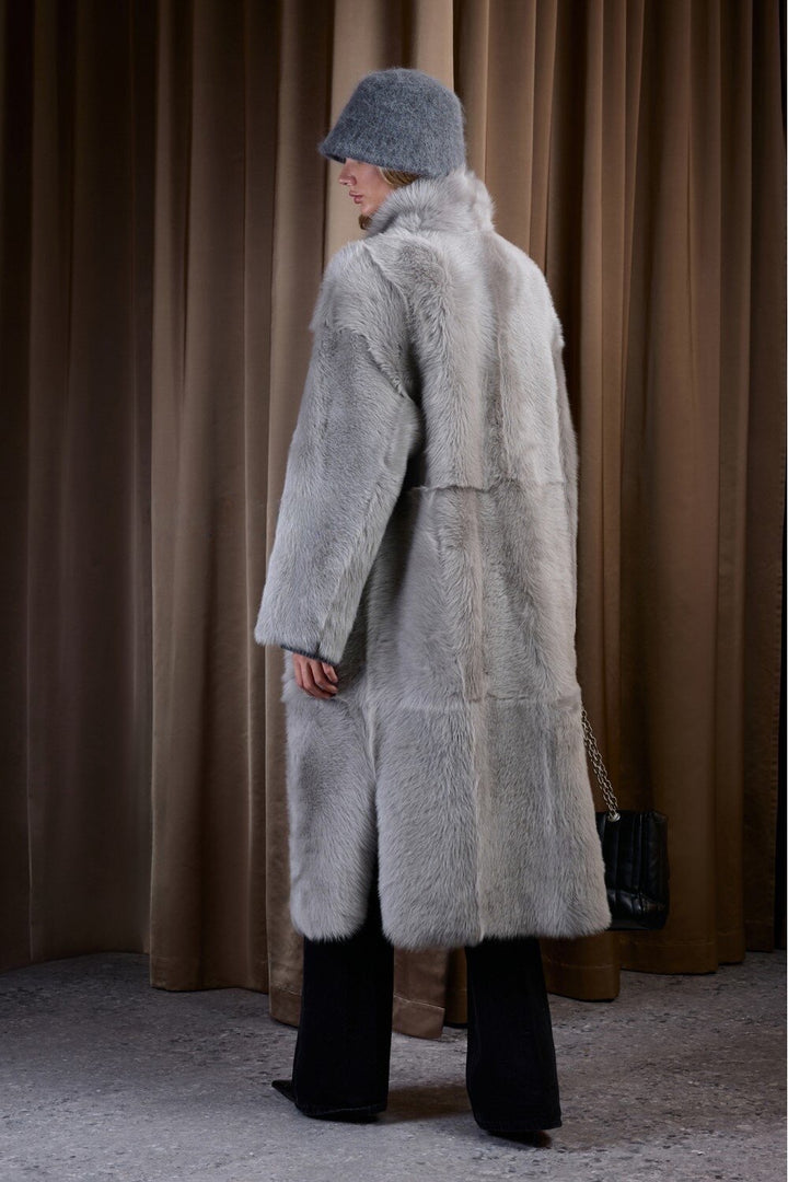 LIMITIERTE AUFLAGE Betty Shearling Mantel