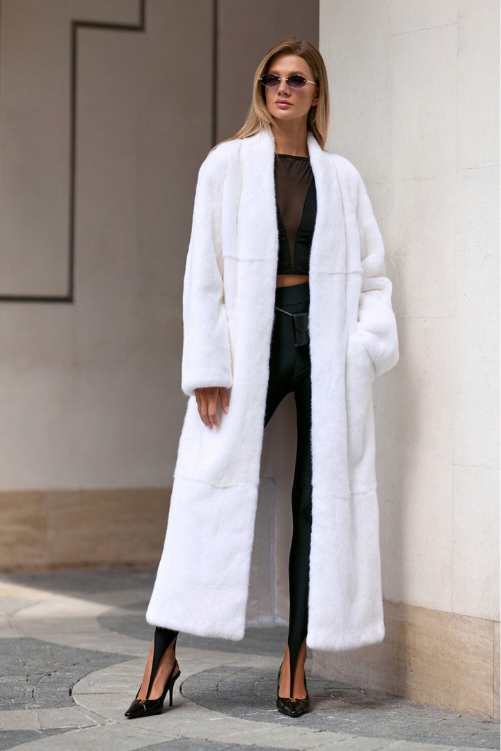 Carina Nerzmantel